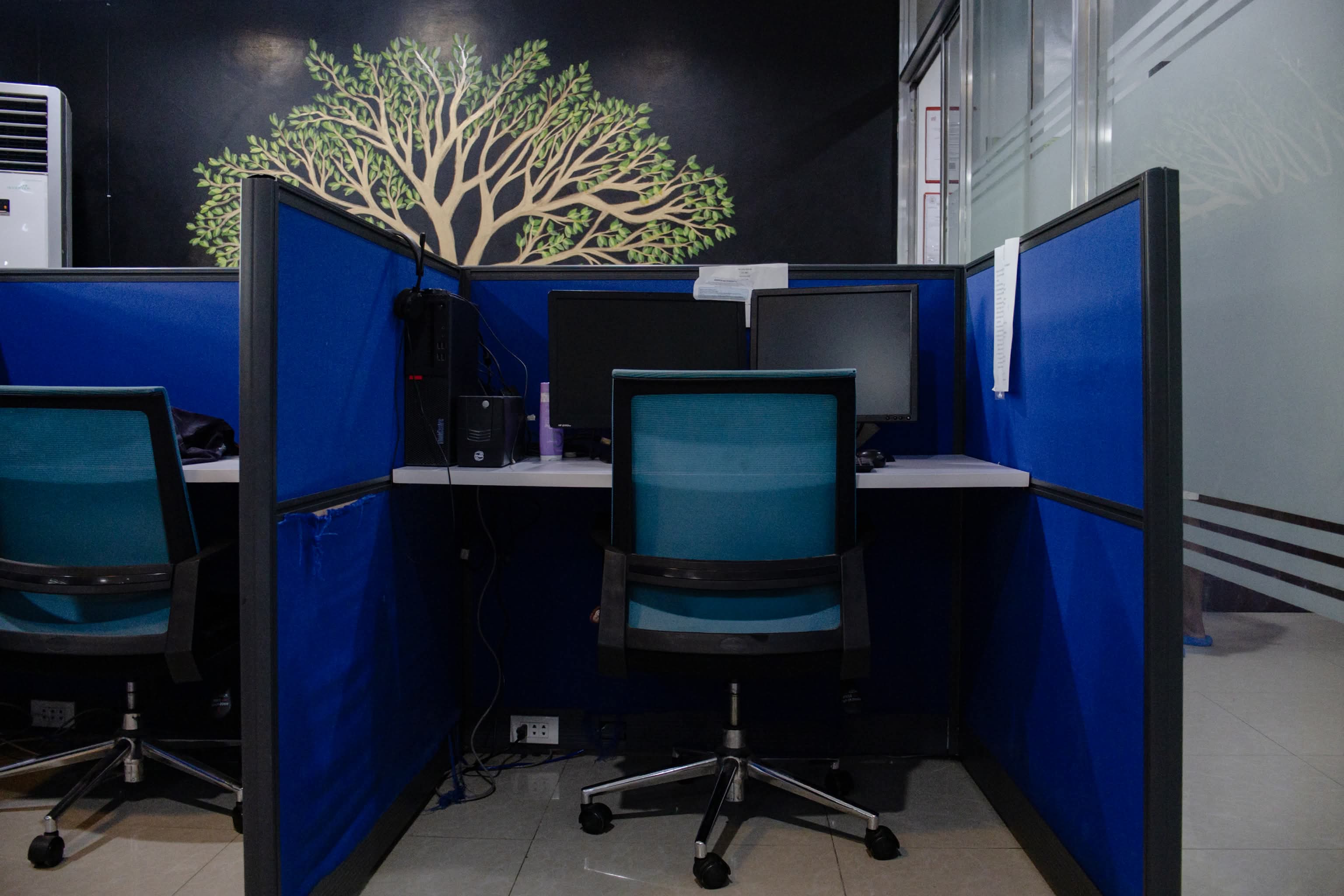 Wenovate production floor with workstation