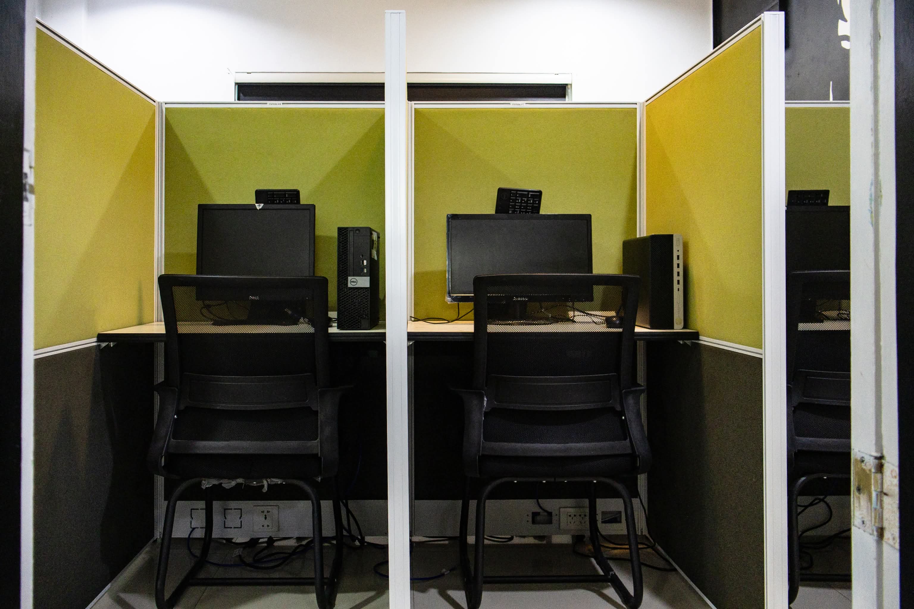 Wenovate individual office workstations