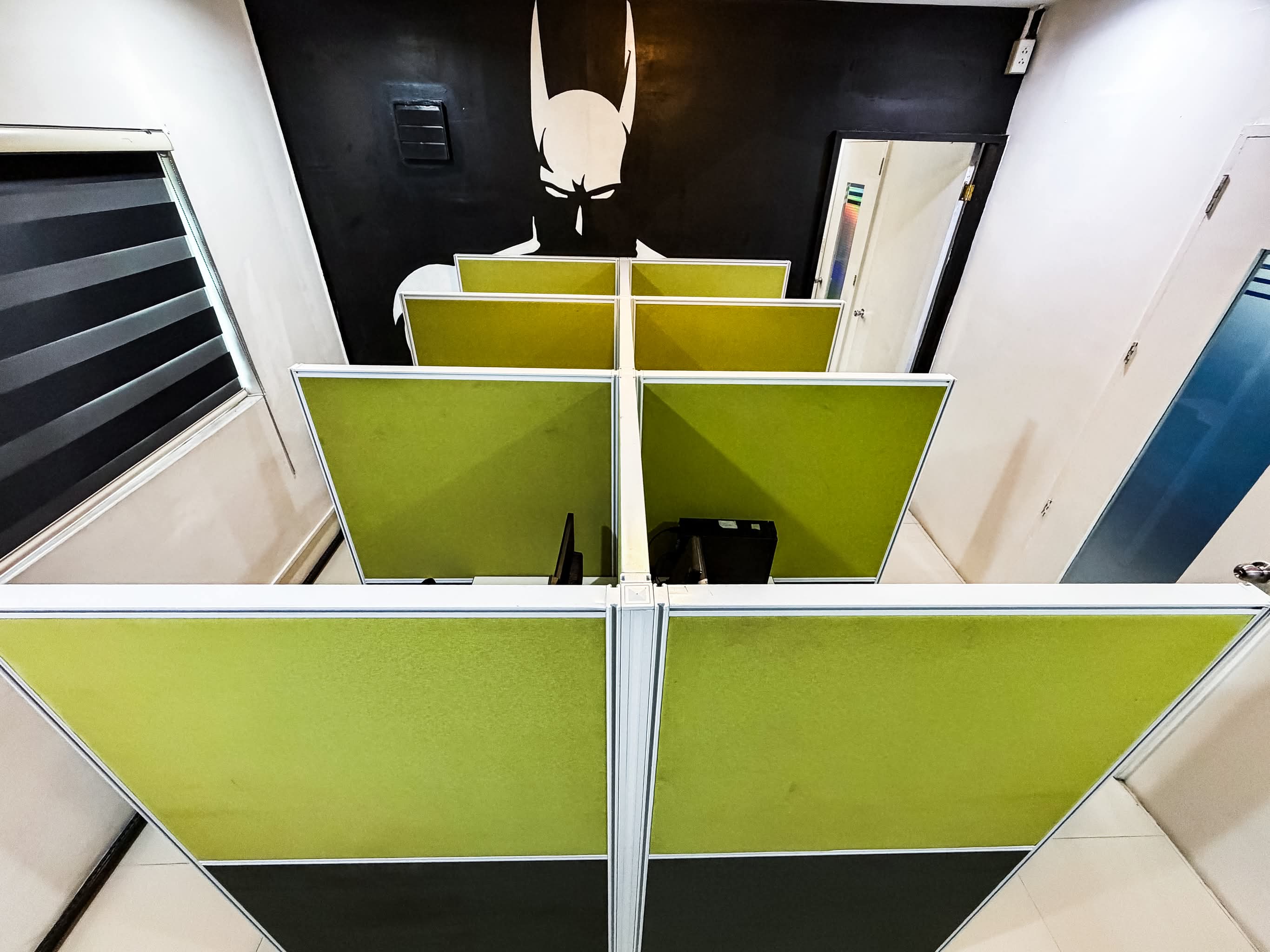 Wenovate office cubicle layout